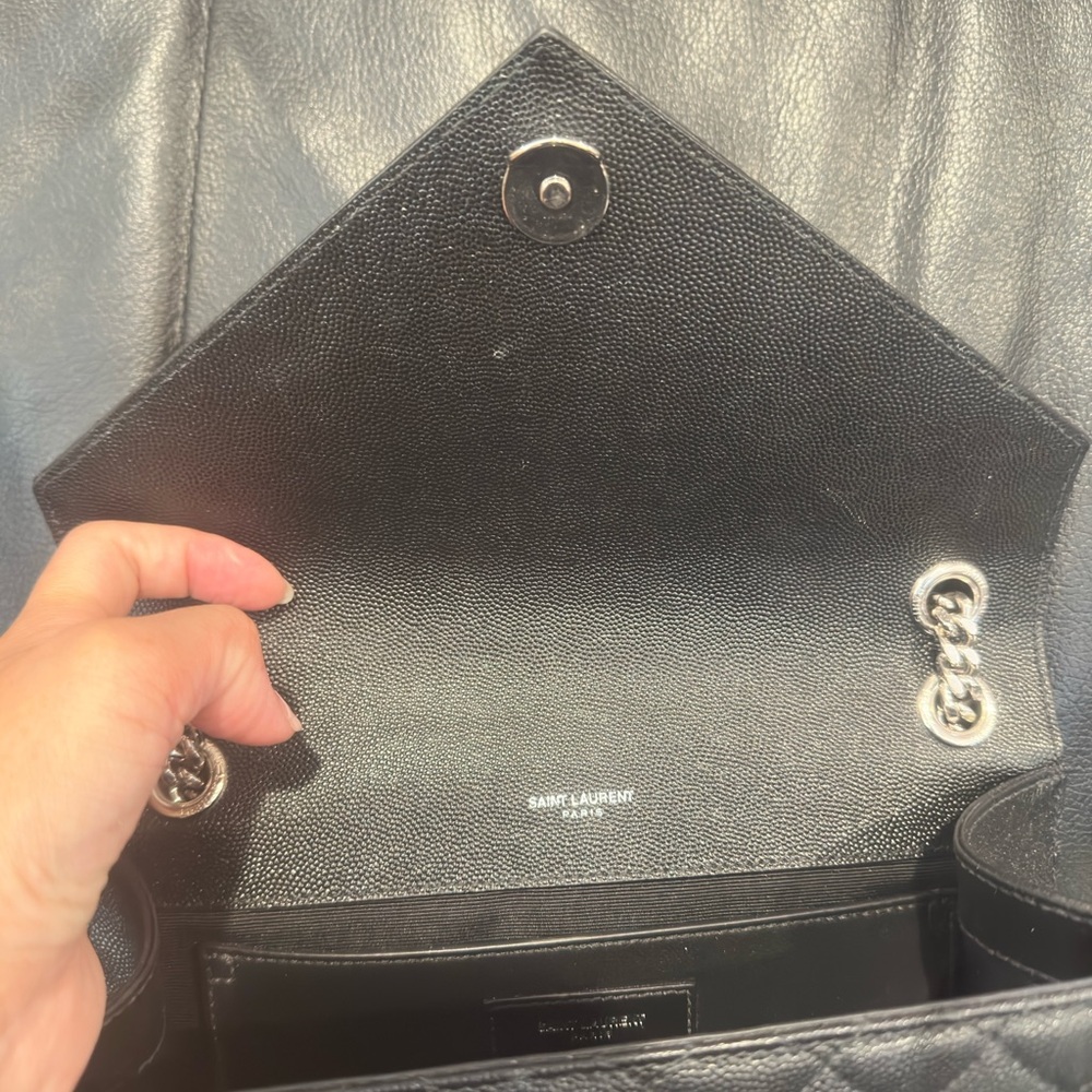 Ysl Medium Envelope Silver Hardware Shoulder Bag - image 7